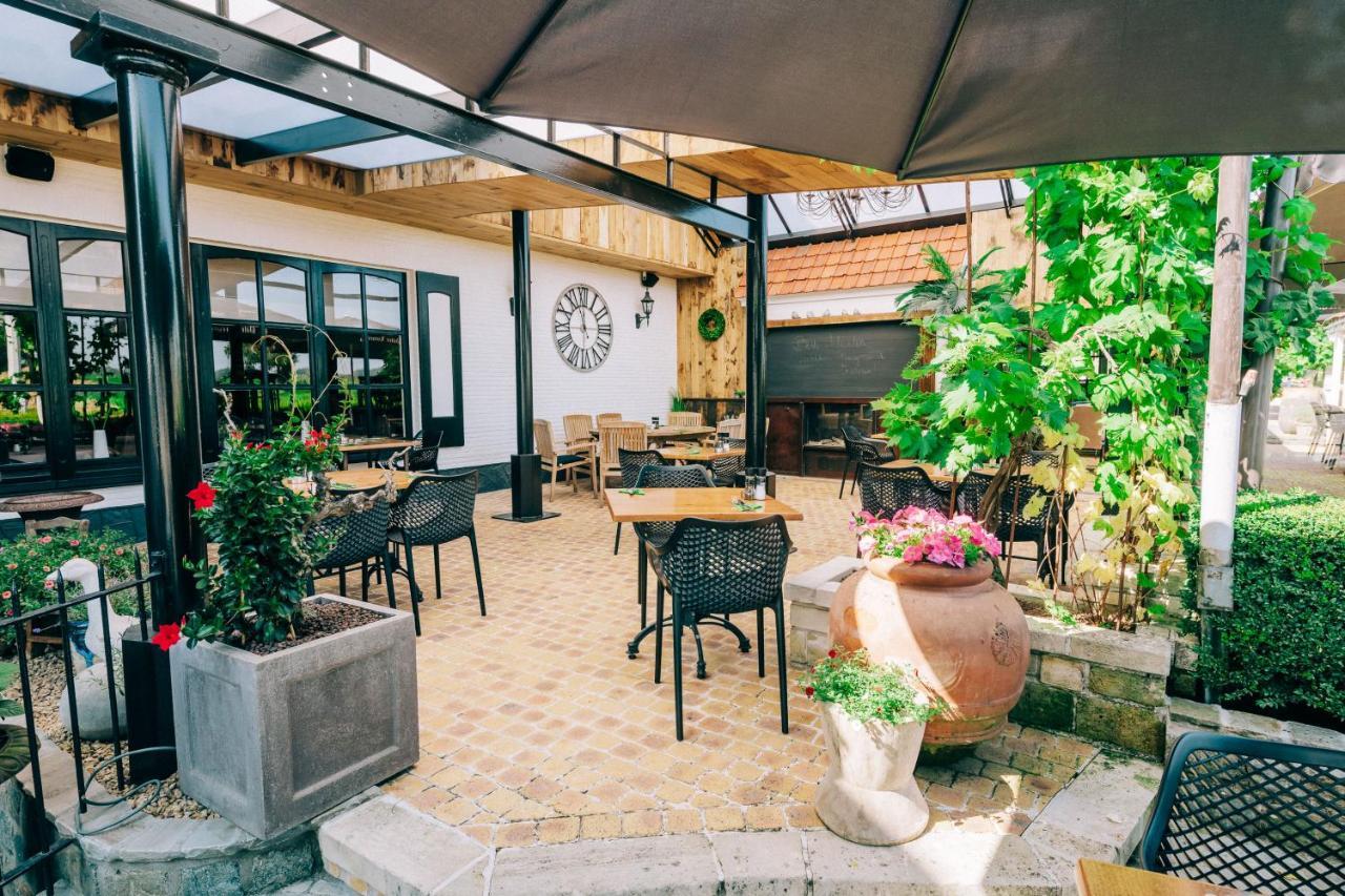 Hotel De Kalvaar Ninove Luaran gambar