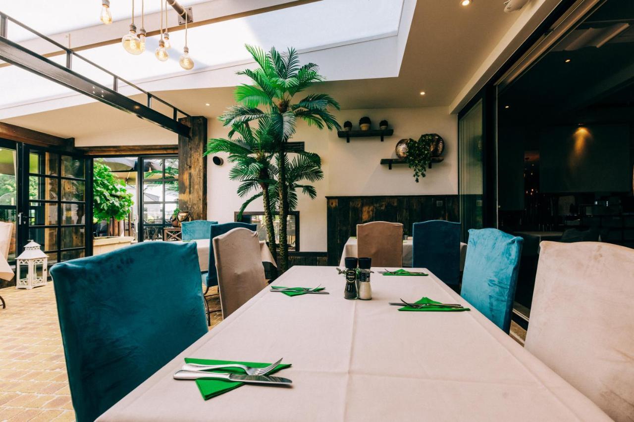 Hotel De Kalvaar Ninove Luaran gambar